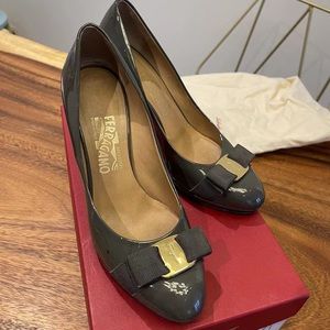 Ferragamo dark grey heels